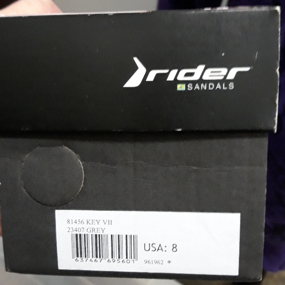 Shoes - Picture 5 of 5